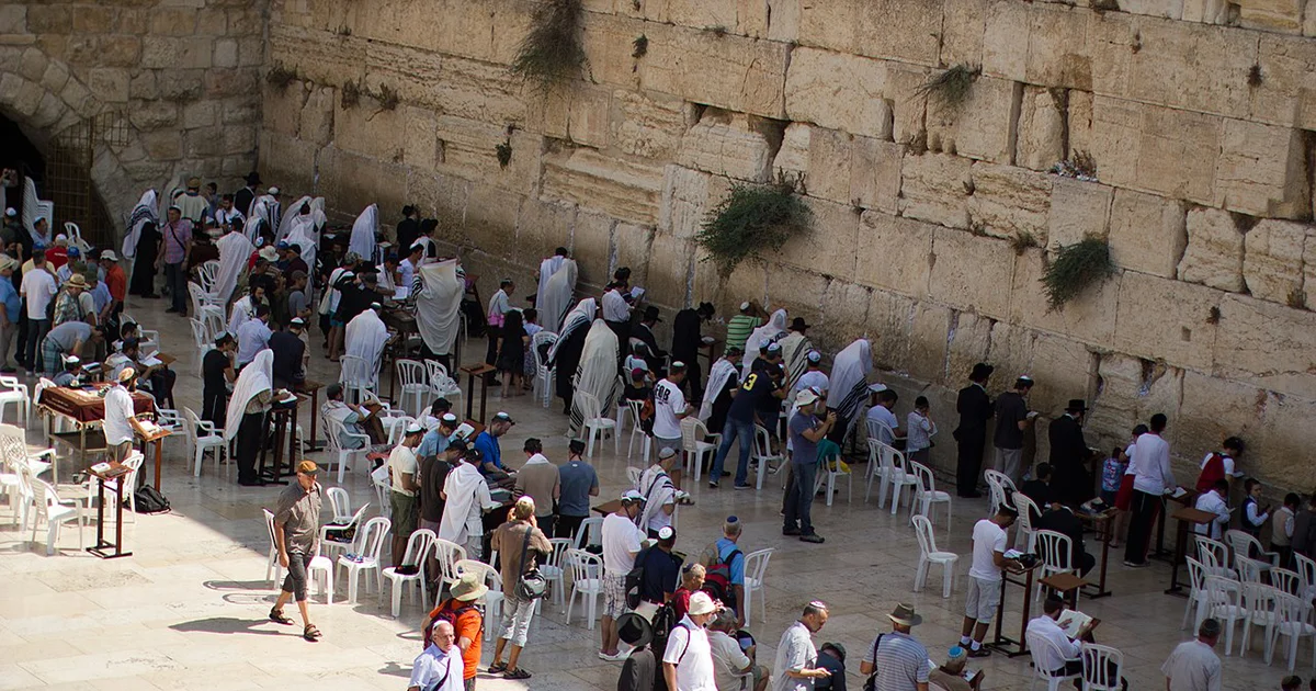 El Muro de las Lamentaciones, remanente del Templo.